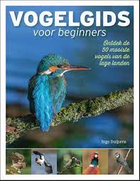 De betoverende wereld van vogelgidsen en literatuur: Een schatkist vol kennis over vogels