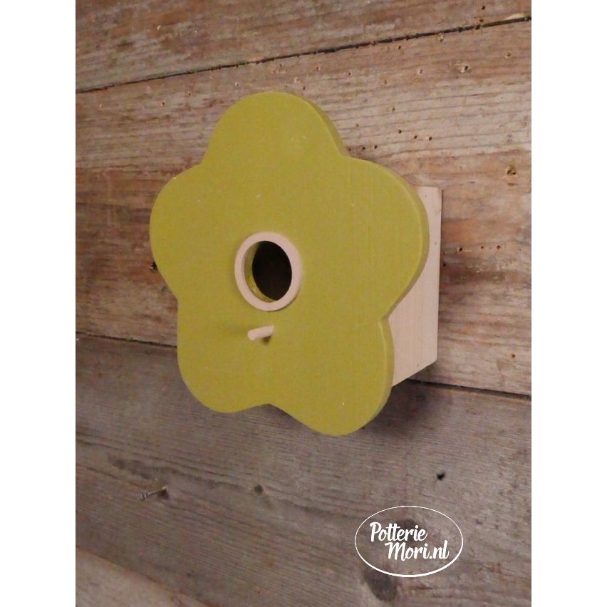 Creëer een Welkom Thuis met een Nestkast voor Mezen